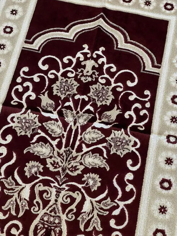Amanah Velours Gebetsteppich (7 Farben)