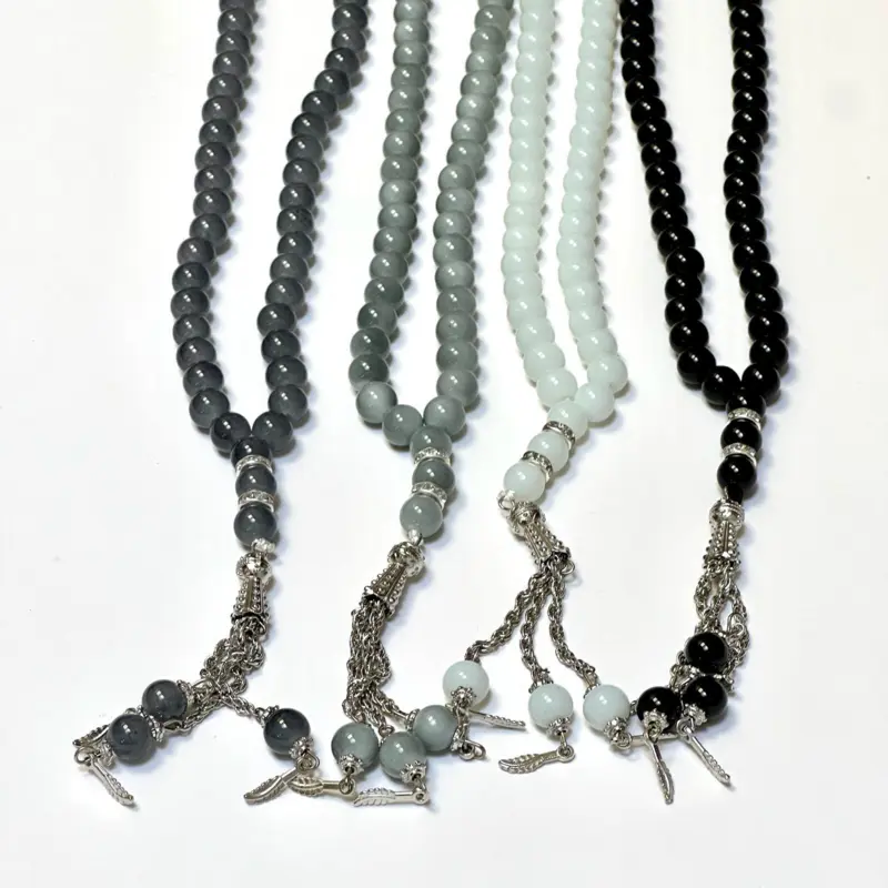 Klassische Perlen-Tasbih mit silbernen Details, 99 Perlen (4 Farben)