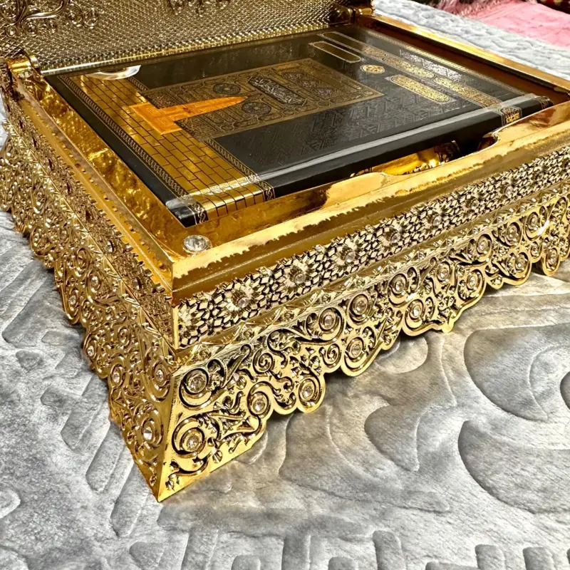 Royal Kaaba-Box mit Koran