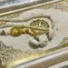 Stor Koran Gaveæske i cremehvid med Guld Detaljer